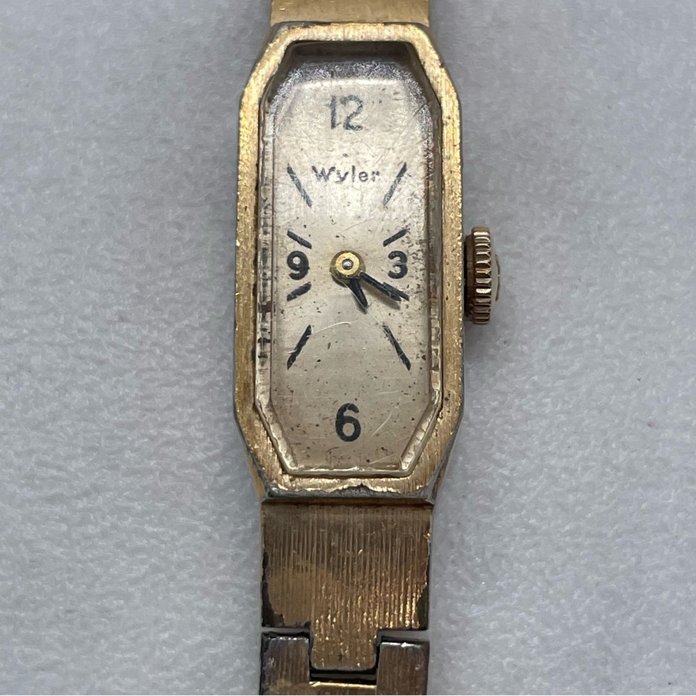 Vintage Wyler Incaflex 17 Jewel Wind Hand-Wound Mechanical Watch